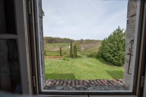 Maisons d'hotes Domaine de Montboulard : Chambre Double Jaune