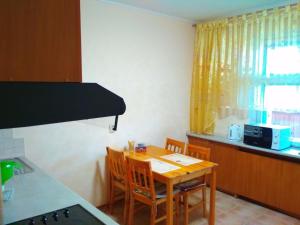 Уютная квартира на метро Харьковская 3 минуты пешком