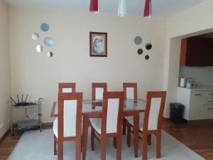 Statevi Guest Apartment - Lŭdzhene