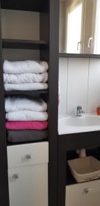 Maisons de vacances Gite Evanez Mont-saint-Michel jacuzzi interieur privatif illimite : photos des chambres