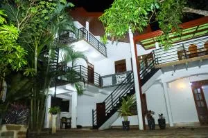 FOREST VIEW HOME STAY - Korakahawewa