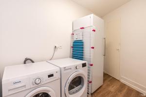 Appartements LE DUPLEX - T6 COEUR DE ViLLE : photos des chambres