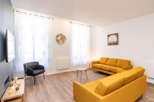 Appartements LE DUPLEX - T6 COEUR DE ViLLE : photos des chambres