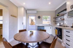 Alimama Spaces The Mansons Cote de Val