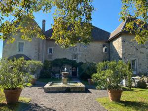 B&B / Chambres d'hotes Chateau de Morgenex : photos des chambres