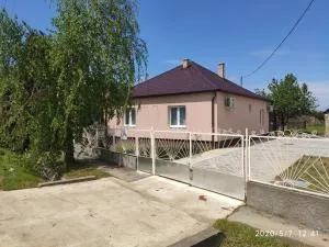 Badak Vendégház - 科松