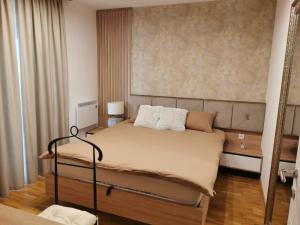 Apartment Ornament Lux