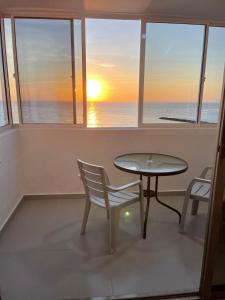 Hermoso Apartamento, con vista al mar, en Cartagena de Indias, dos cuartos