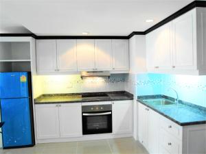 Sea view 16th floor condo at Jomtien Beach