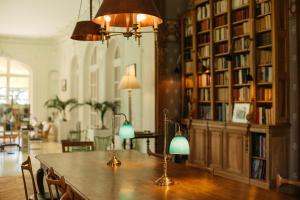 Exclusive waterfront villa in Domaine Rocabella - French Riviera