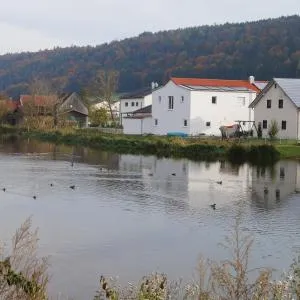 Ferienwohnung flussendlich - Breitenbrunn