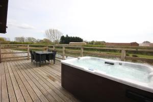 Chalet room in Barker Stakes Farm