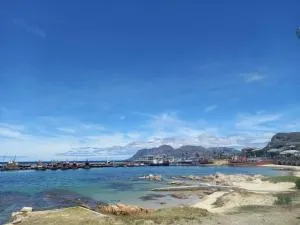 Harbour Views - St James