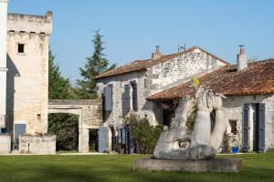 Maisons d'hotes Domaine de Montboulard : photos des chambres