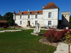 Maisons d'hotes Domaine de Montboulard : photos des chambres