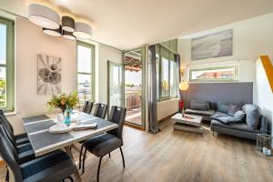 Three-Bedroom Apartment room in Rügener Ferienhäuser am Hochufer