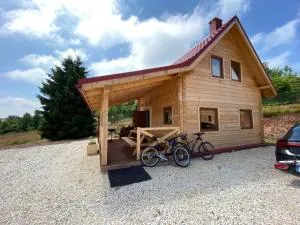 DOMKI W CHMURACH - Lhotka