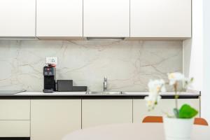 JOIVY Premium Apartments - Trieste Mazzini