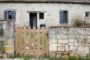 Maisons d'hotes Domaine de Montboulard : photos des chambres