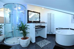 Two-Bedroom Apartment room in Luxury-Apartment Alexandra