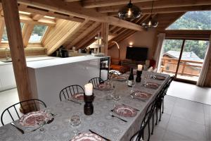 Chalets VAUJANY LOCATIONS OULALA : photos des chambres