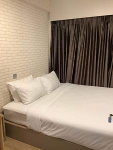 Charurat Suite Hotel