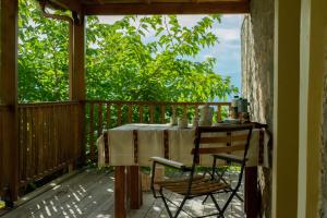 Arcadianis lakeview villa at Psari Arcadias