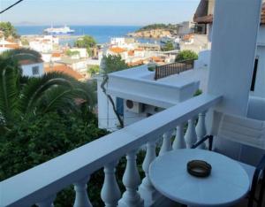 Elli Rooms Alonissos Greece