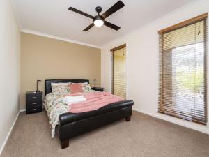 Woodland Heath Escape