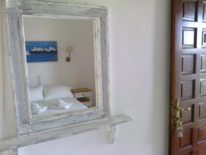 Aeolos Hotel Apartments Lakonia Greece