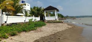 Mandabelle Villa 1 room