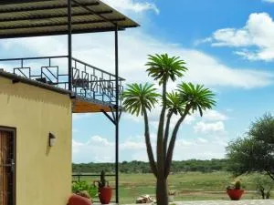 Ovita Wildlife Restcamp - Okazize