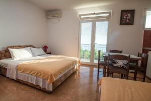 Apartments Dragišić