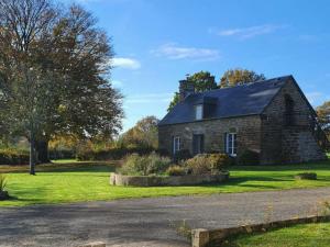 Maisons de vacances Gite Athis-Val de Rouvre, 3 pieces, 4 personnes - FR-1-497-153 : photos des chambres