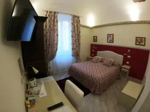 五朵玫瑰住宿加早餐旅馆  - 比萨