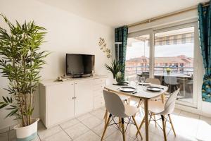 Port-Fréjus, LE PALADIEN, appartement 2 pièces climatisé, terrasse & parking