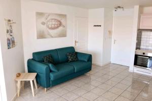 Port-Fréjus, LE PALADIEN, appartement 2 pièces climatisé, terrasse & parking