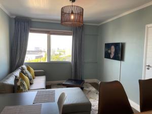 CJ’s OceanCityView Modern Secure 1 bed apartment