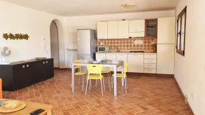 Bilocale 1 al mare con ampia veranda Via Asfodelo