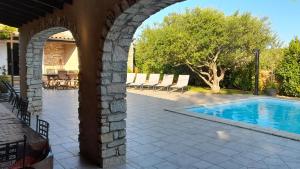 Villas Villa L'Opaline 10 pers Piscine privee Chauffee Animaux admis Wifi : photos des chambres
