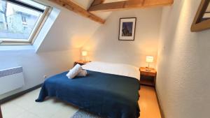 The Old School House, Les Ougiers