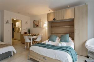 Huswell - Very cosy and sunny studio