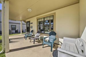 1st-Floor Resort Condo in PCB - Walk to Beach!