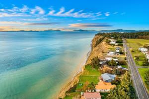 @ Marbella Lane – Wave House, Your Oceanfront Retreat! - 4hvězdičkové hotely ve městě Oak Harbor