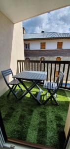 Appartements apt cosy, 4 pers, plein centre ville, parking offert : photos des chambres