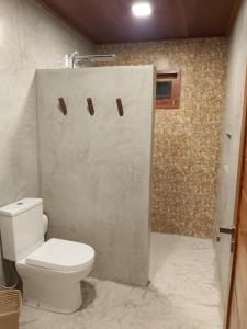 Pousada Flor de Lena- suíte Lírio -Icaraizinho