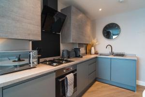 No Seven Harbour Side