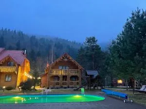 Котедж "Villa Затишна" - 米库利钦