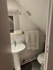 Hotels Hotel Luna Park : Chambre Quadruple avec Salle de Bains