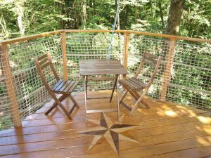 B&B / Chambres d'hotes Les cabanes de Kermenguy : photos des chambres